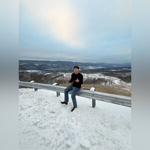 Meet your Posher, Riley